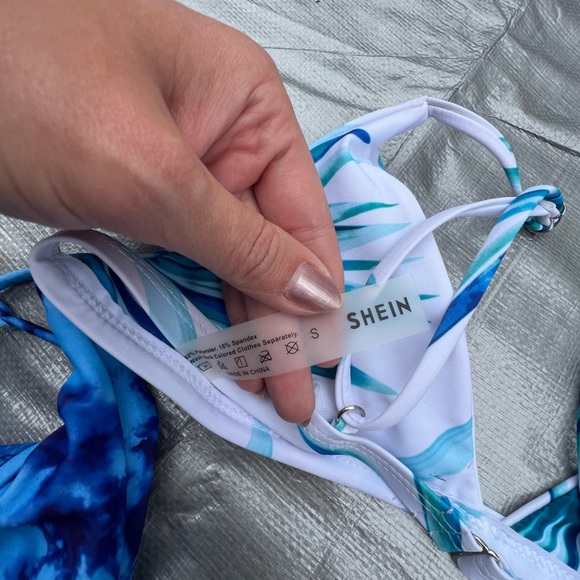 Women’s Bikini Tops - Picture 4 of 4